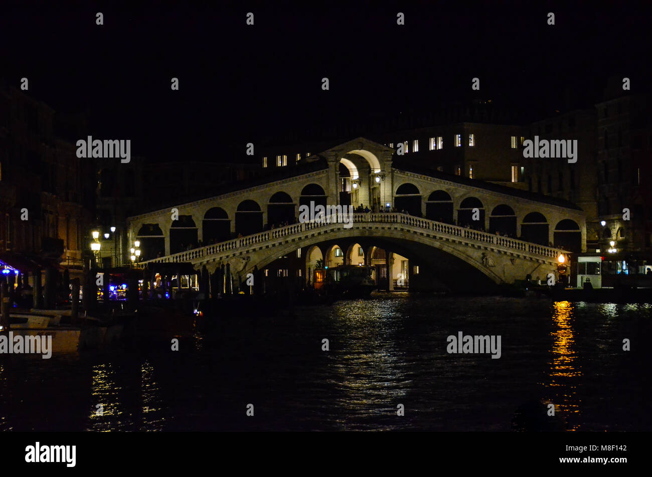 Rialto Bridge at Night Stock Photo - Alamy