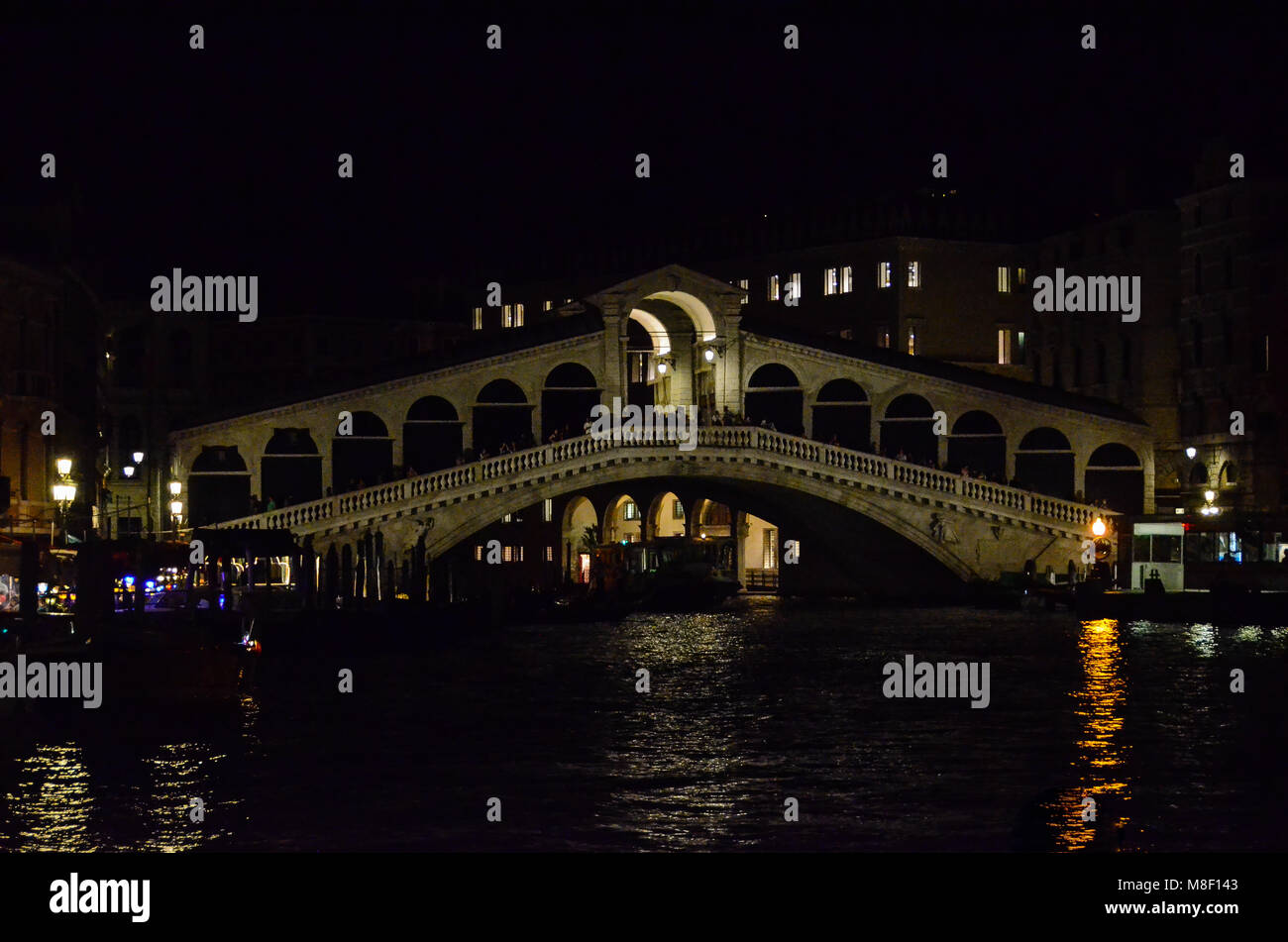 Rialto Bridge at Night Stock Photo - Alamy
