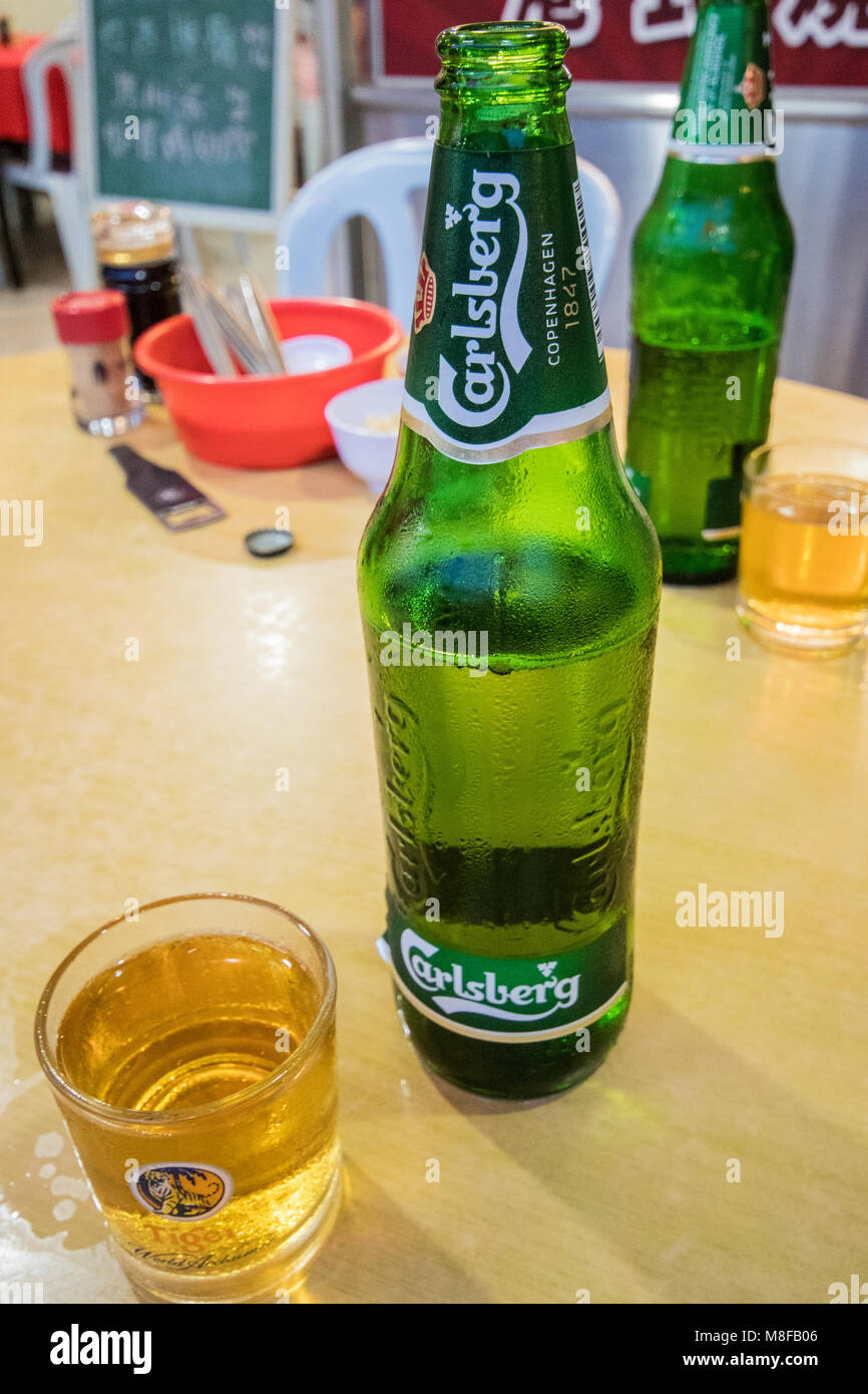 Carlsberg beer at Chinatown restaurant, Kuala Terengganu, Peninsular Malaysia Stock Photo