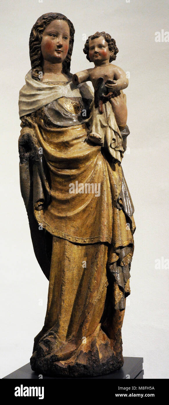 Friesentor Madonna. Cologne, c. 1370-1380. Walnut, polychrome. Schnütgen Museum. Cologne, Germany. Stock Photo