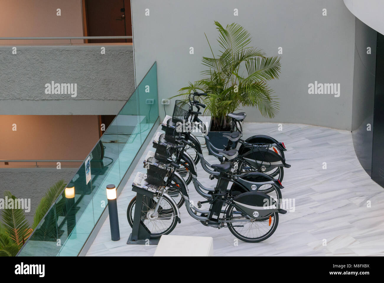 Coin operated ride hi-res stock photography and images - Alamy