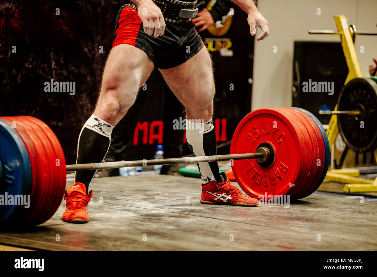 Powerlifting hi-res stock photography and images - Alamy
