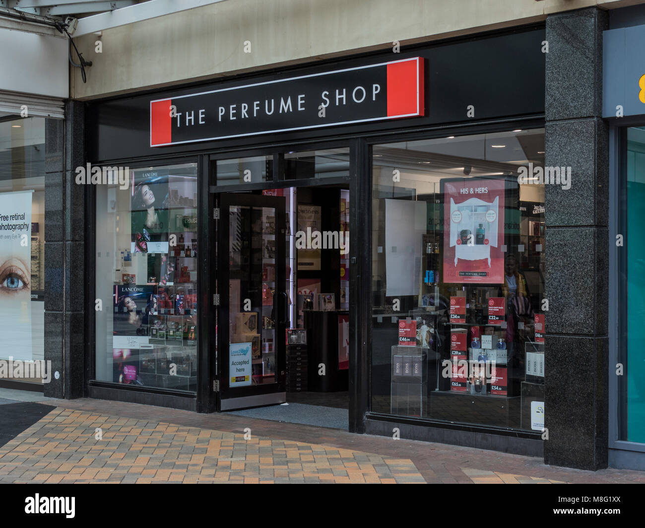 The Perfume Shop, Stockport Town Centre Shopping area, Merseyway Stock Photo
