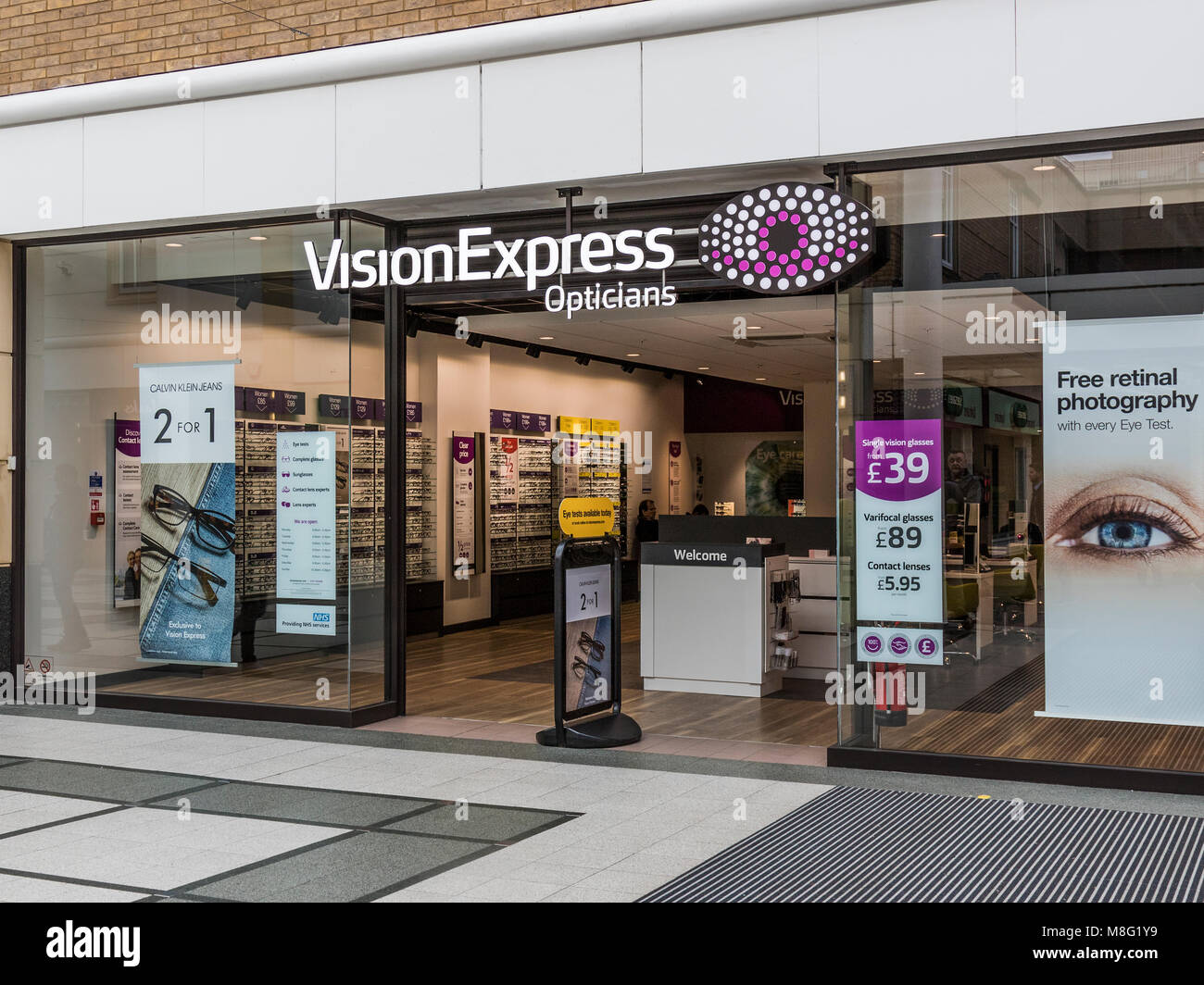 Vision Express, Stockport Town Centre Shopping area, Merseyway Stock Photo