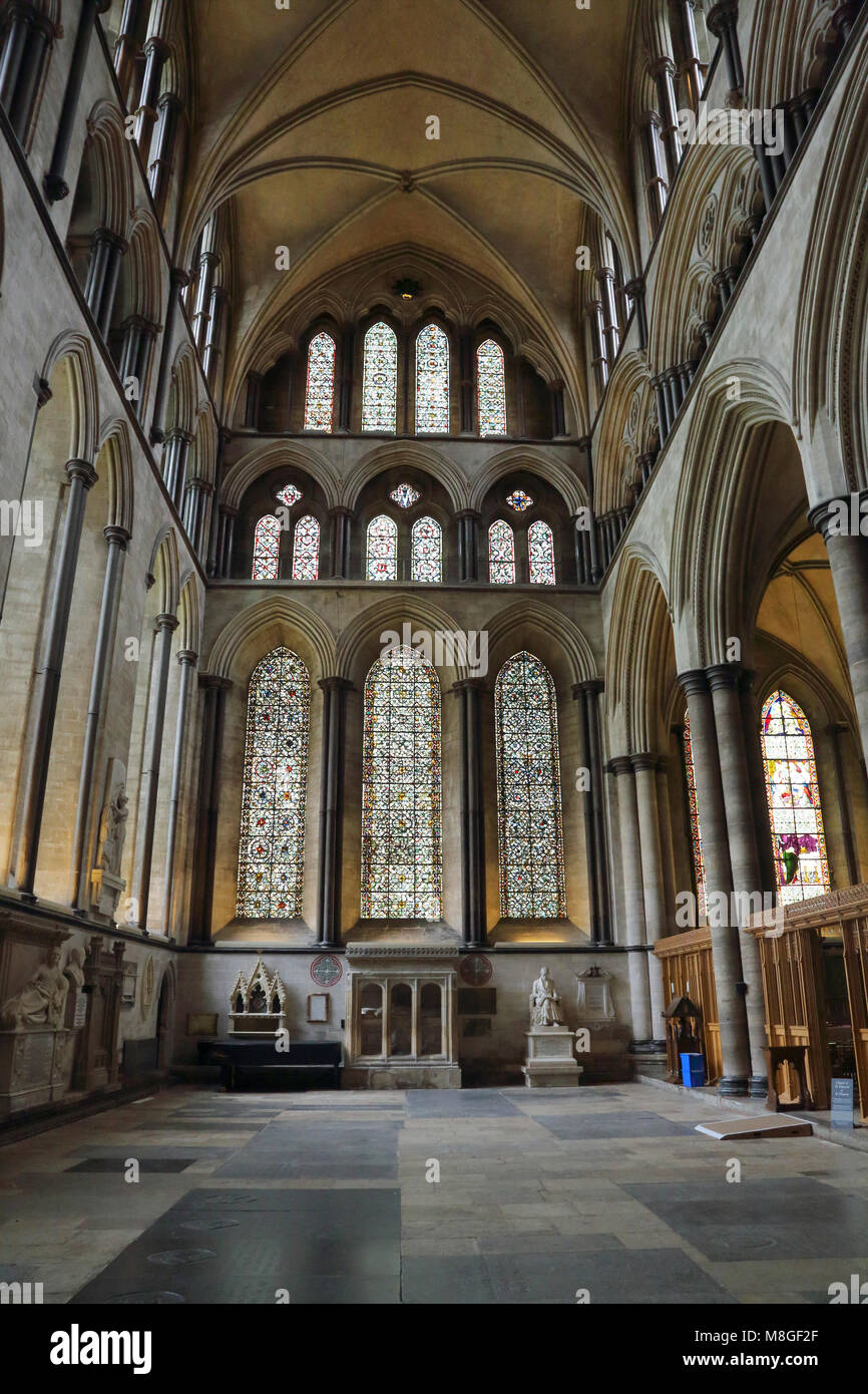 Salisbury Cathedral Interior Ceiling Hi res Stock Photography And salisbury-cathedral-interior-ceiling-hi-res-stock-photography-and