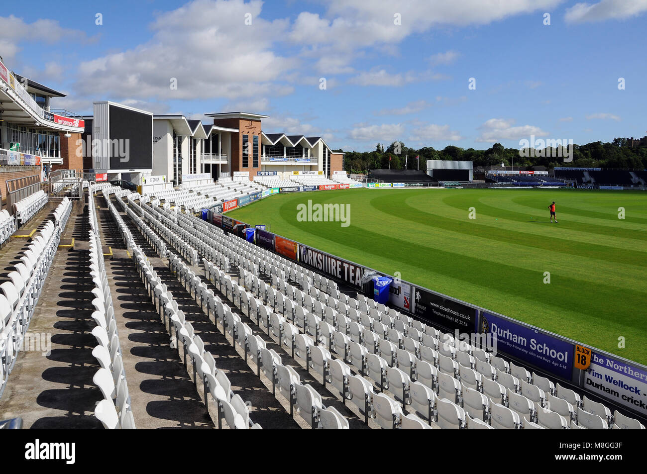 Cricket chester le street hires stock photography and images Alamy Cricket chester le street hires stock photography and images Alamy