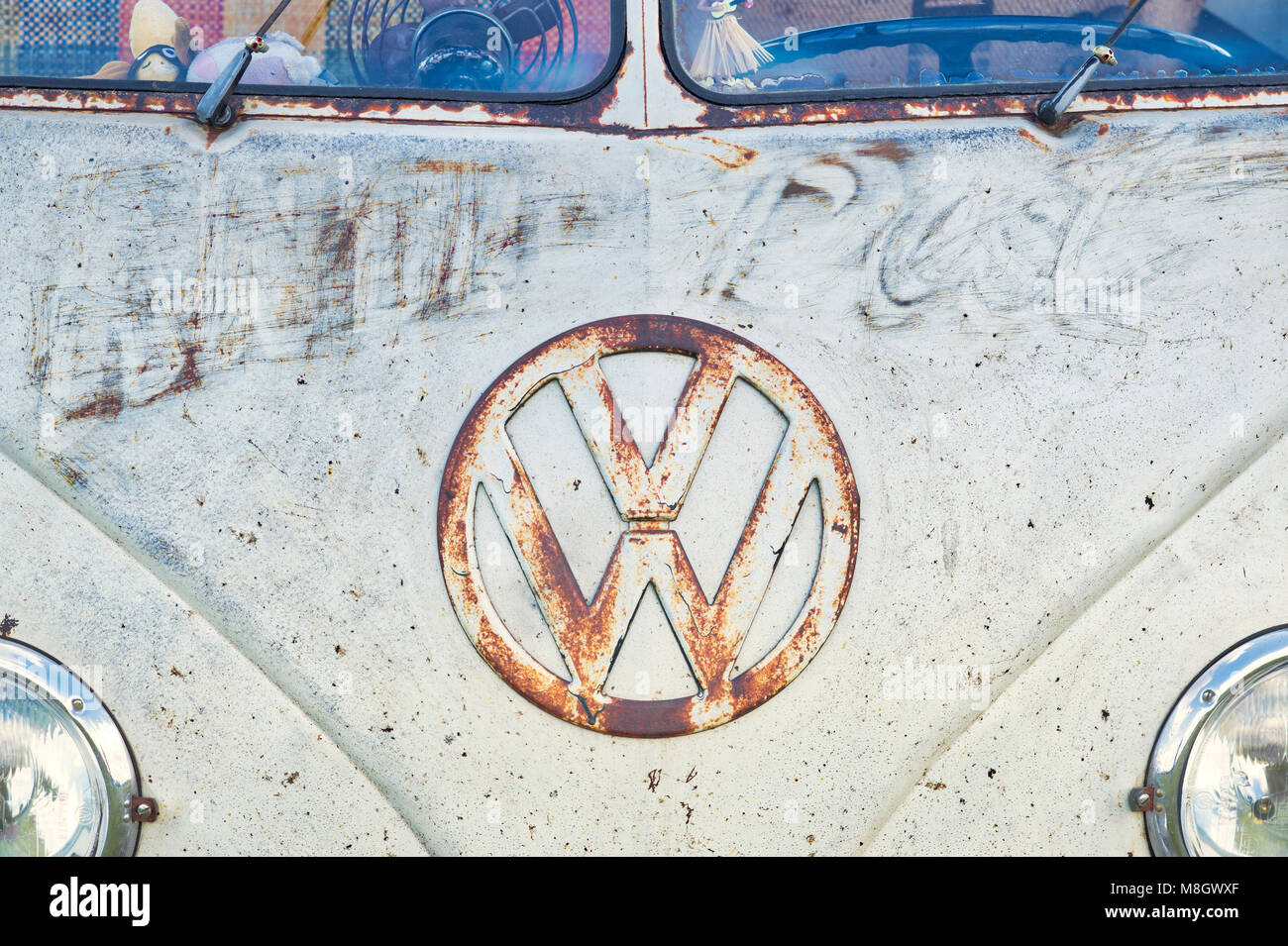 Rusty VW Rat Split Screen Volkswagen campervan at a VW show. England ...