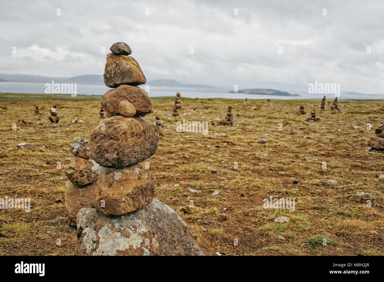 Balance Rocks Heart Rugged Balancing stone tower hi-res stock photography and images - Alamy