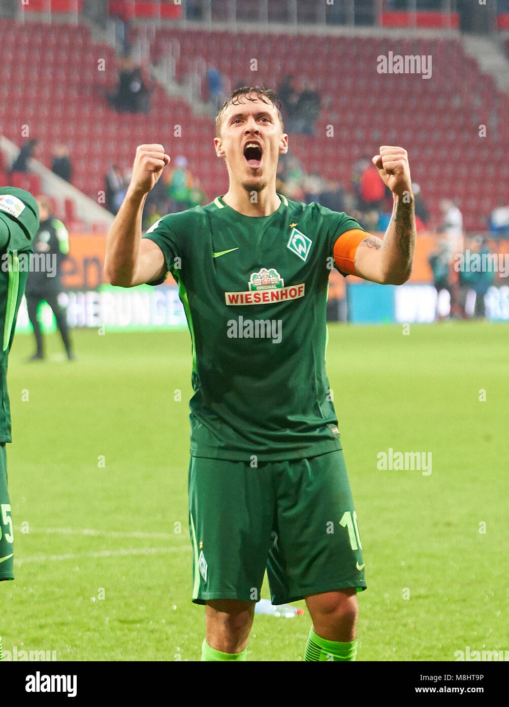 FC Augsburg Soccer, Augsburg, March 17, 2018  Max KRUSE, BRE 10 Cheering, joy, emotions, celebrating, laughing, cheering, rejoice, tearing up the arms, clenching the fist,  FC AUGSBURG - SV WERDER BREMEN 1-3 1.German Soccer League, matchday 27 , Augsburg, March 17, 2018,  Season 2017/2018 © Peter Schatz / Alamy Live News Stock Photo