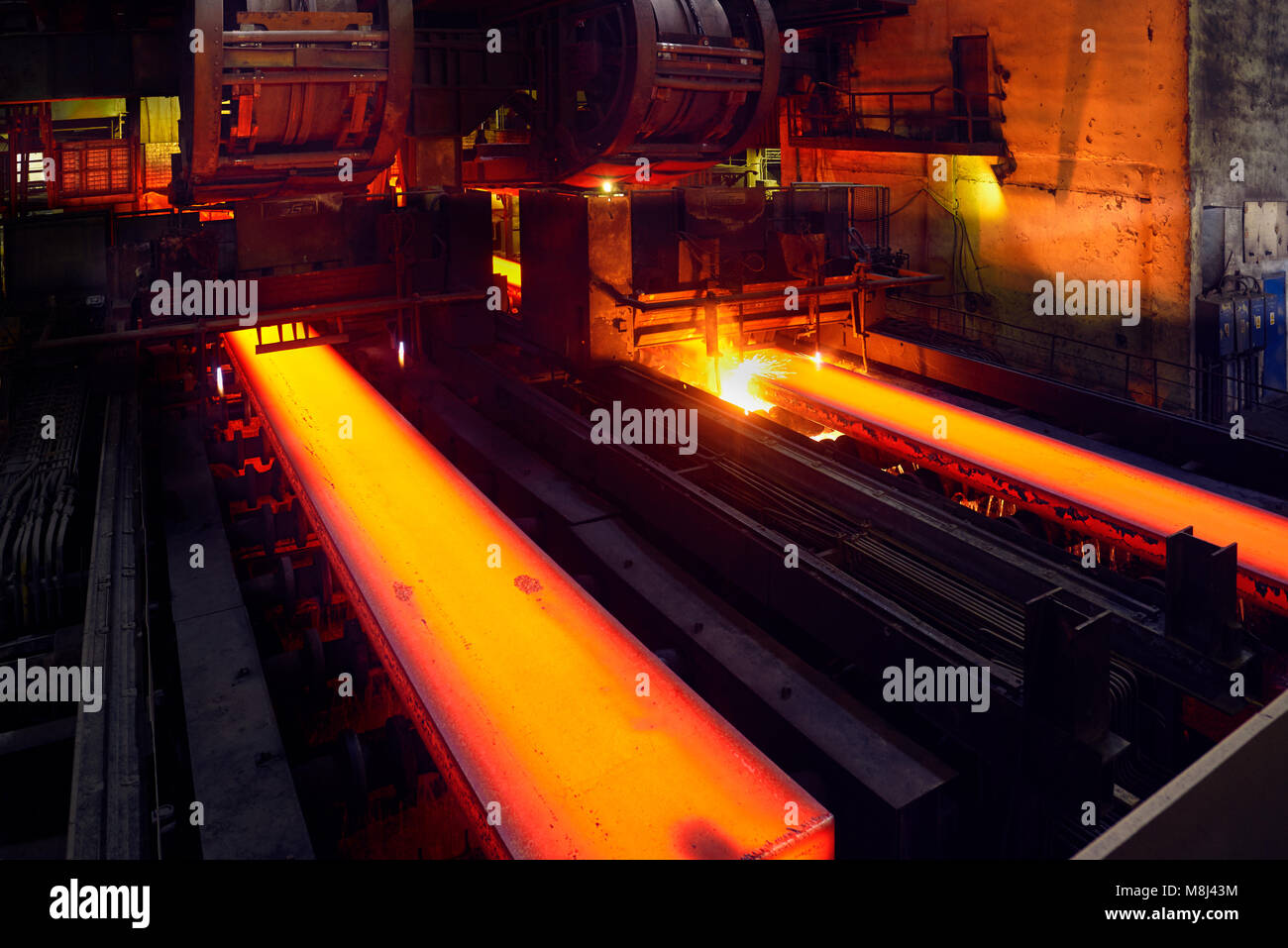 Iron rolling machine hires stock photography and images Alamy