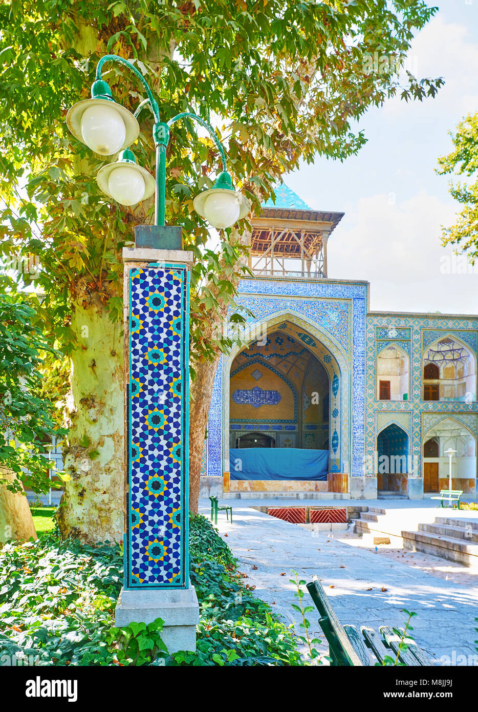 The outstanding architecture of Chaharbagh madraseh, also famous as ...
