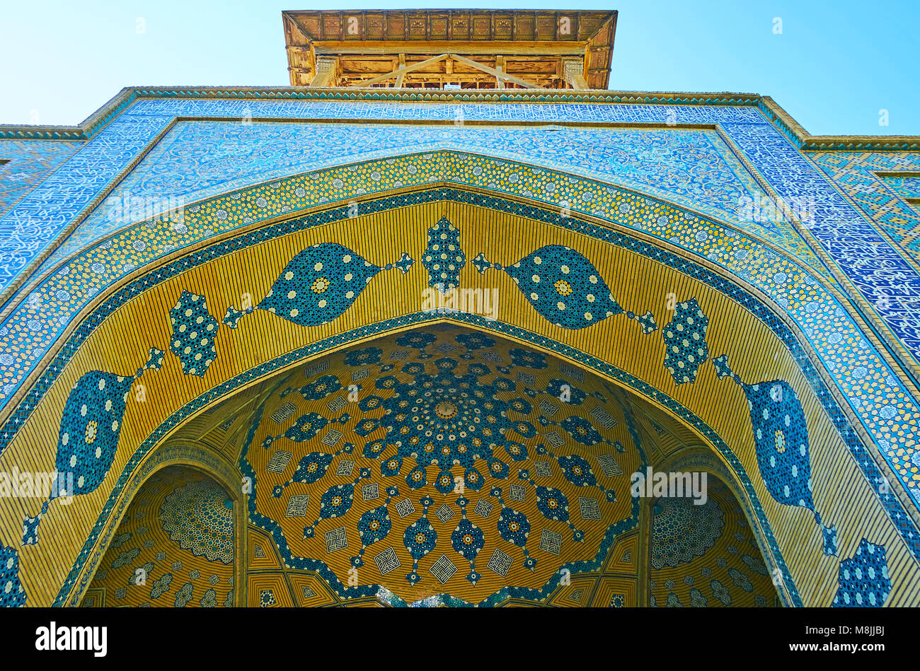 Chaharbagh madraseh, isfahan hires stock photography and images Alamy