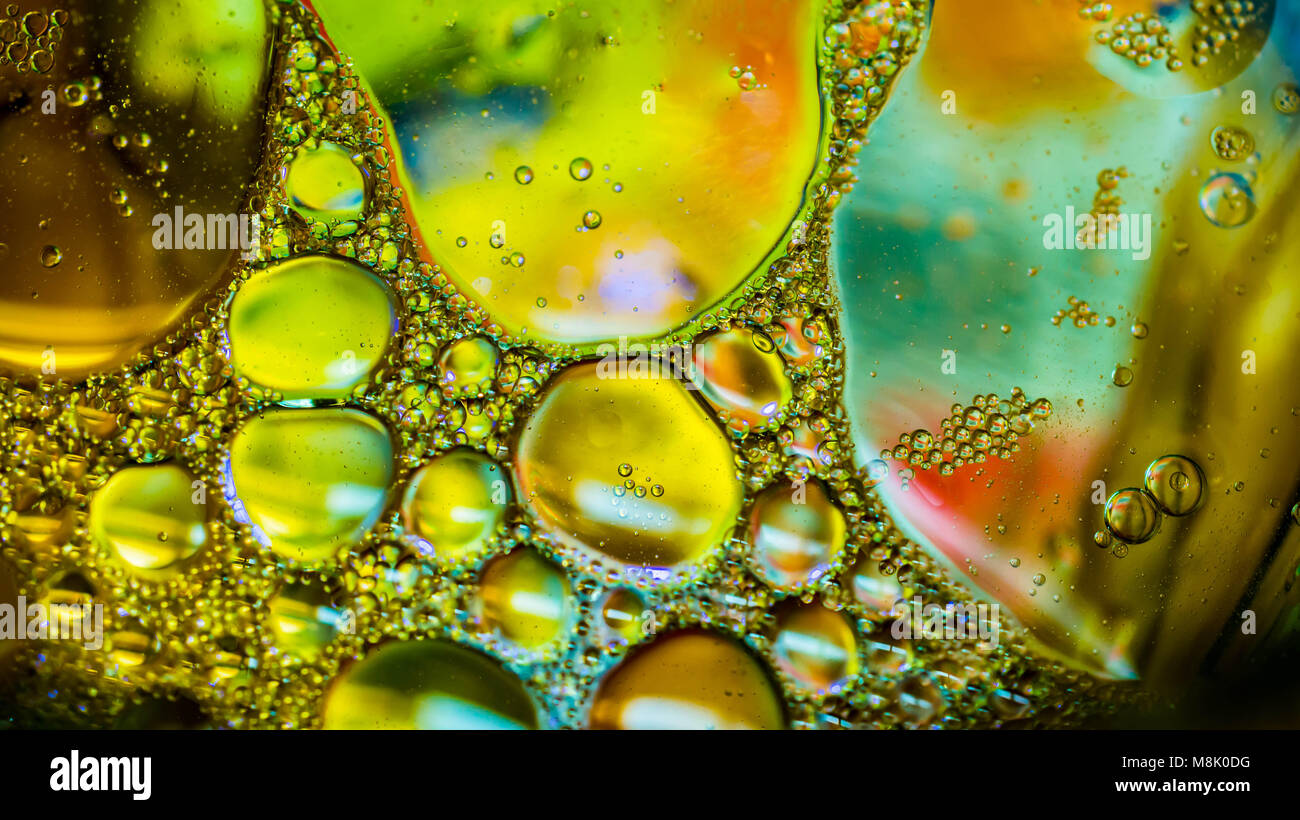 Dreamy colorful abstract background with water and oil Stock Photo - Alamy