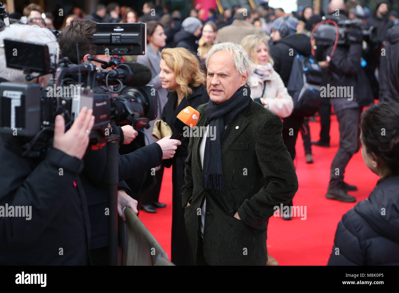 Berlin, Germany. 18th Mar, 2018. Berlin: The world premiere of 'Jim Knopf and Luke the locomotive driver' in front of the Sony Center on Potsdamer Platz. The photo shows the actor on the red carpet. Credit: Simone Kuhlmey/Pacific Press/Alamy Live News Stock Photo