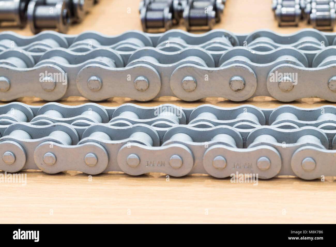 The industrial chains for machine ; close up Stock Photo Alamy