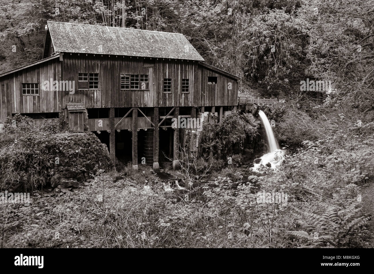 Cedar Creek Grist Mill High Resolution Stock Photography and Images Alamy