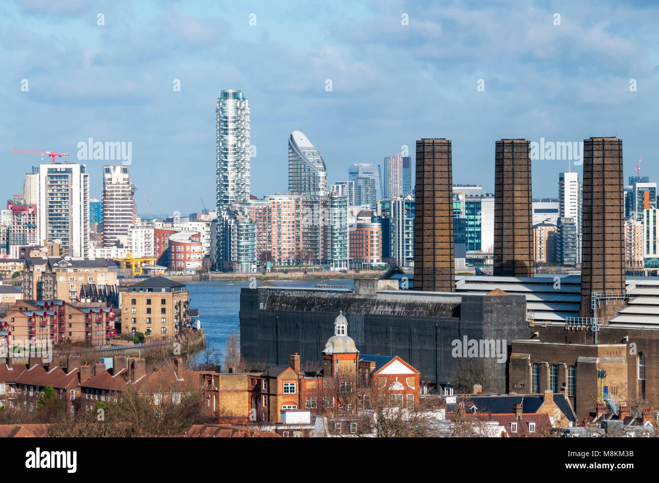Ontario Tower and Providence Tower in Tower Hamlets.  Seen across the Thames from Greenwich. Stock Photo