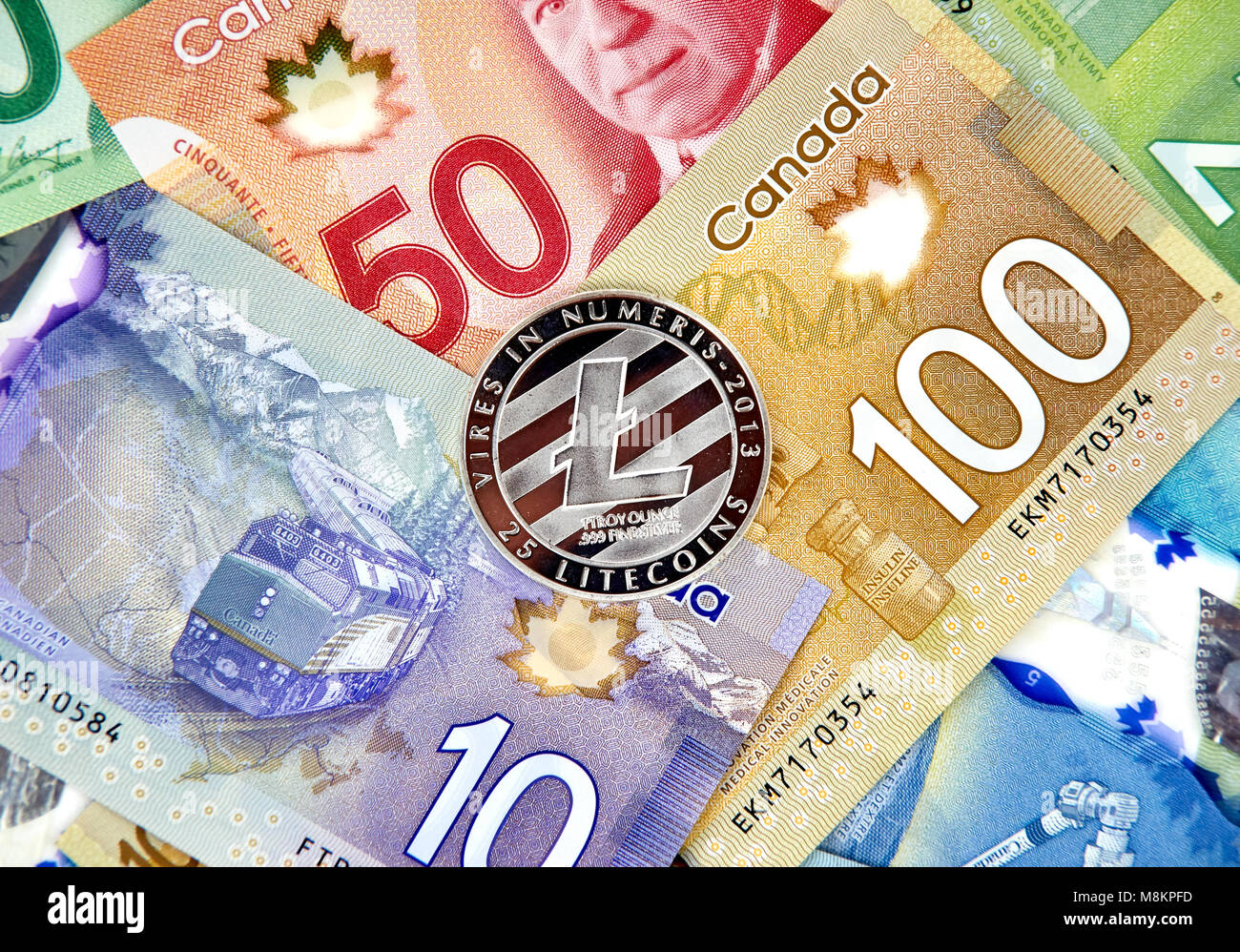 Canada 10 dollar note hi-res stock photography and images - Page 2 - Alamy