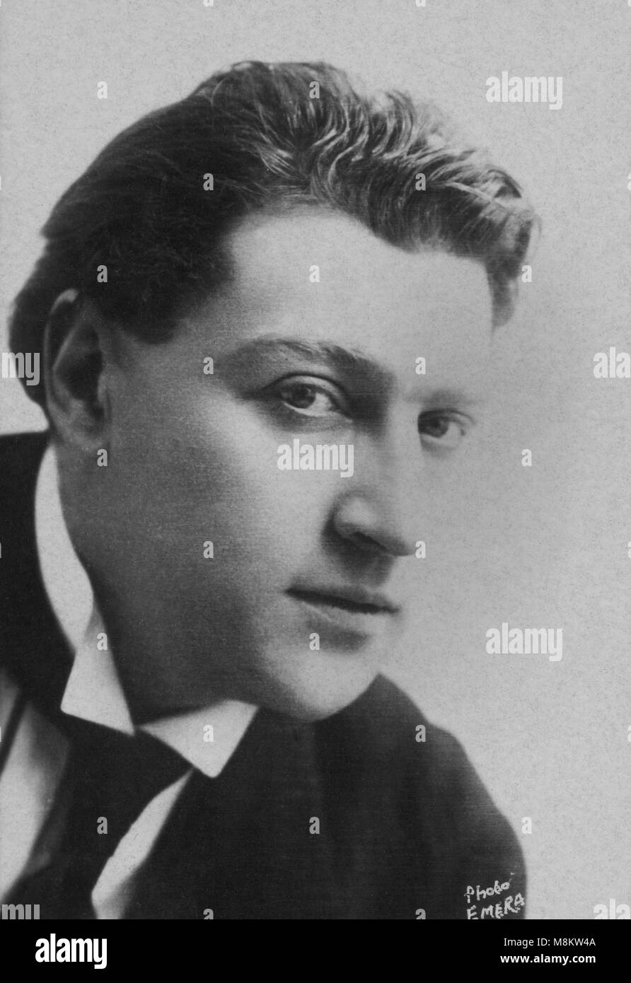 Portrait of Sacha Guitry ( 1885 - 1957 ) actor  -  photography by  Emera Stock Photo