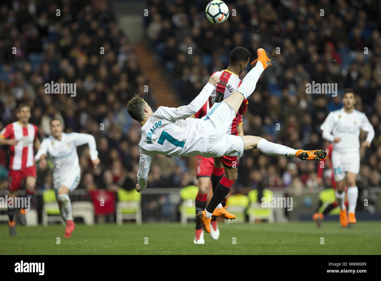 Cristiano Ronaldo Real Madrid Hi res Stock Photography And Images Alamy cristiano-ronaldo-real-madrid-hi-res-stock-photography-and-images-alamy