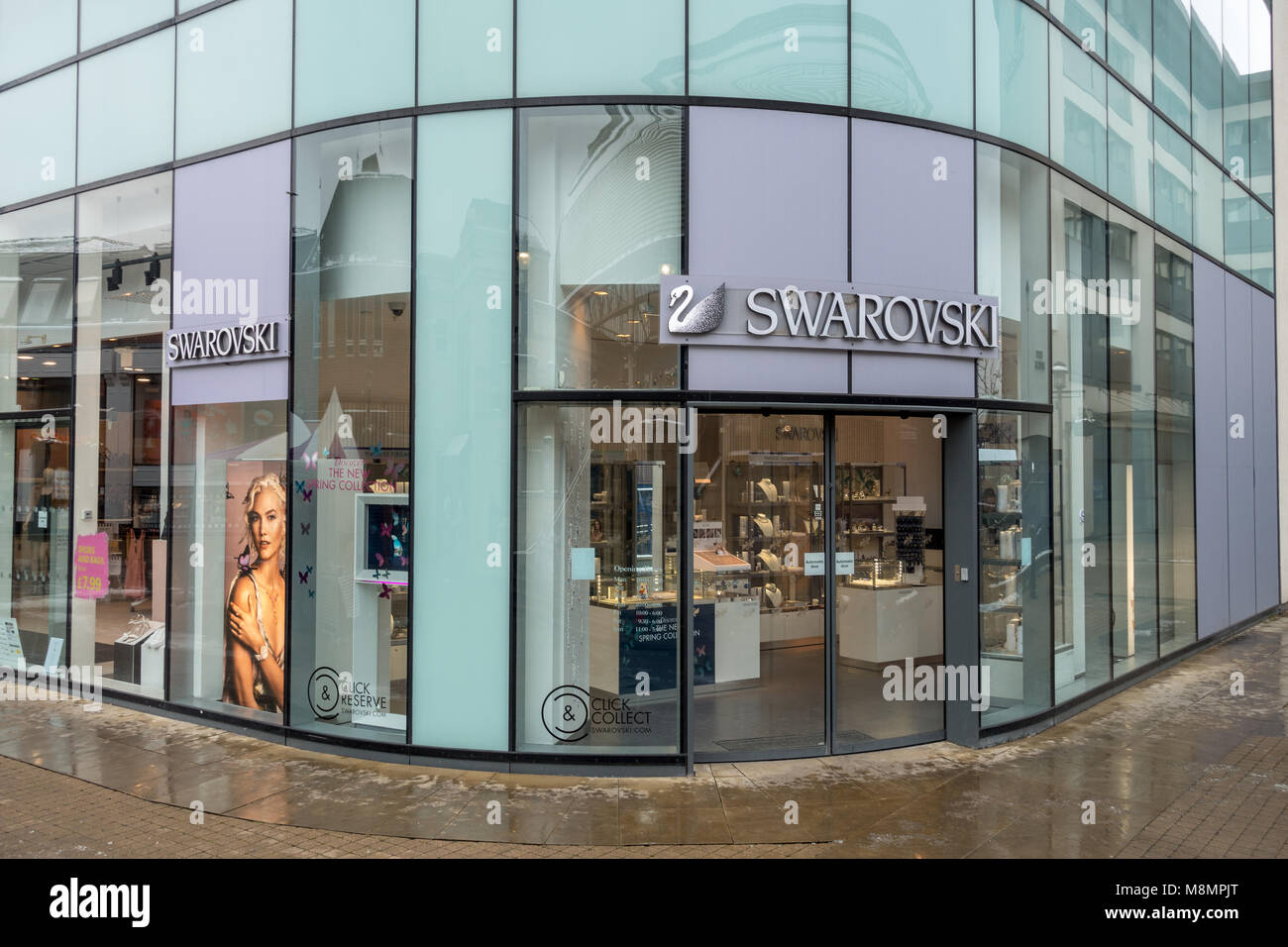 Jewelers shop front hi-res stock photography and images - Alamy