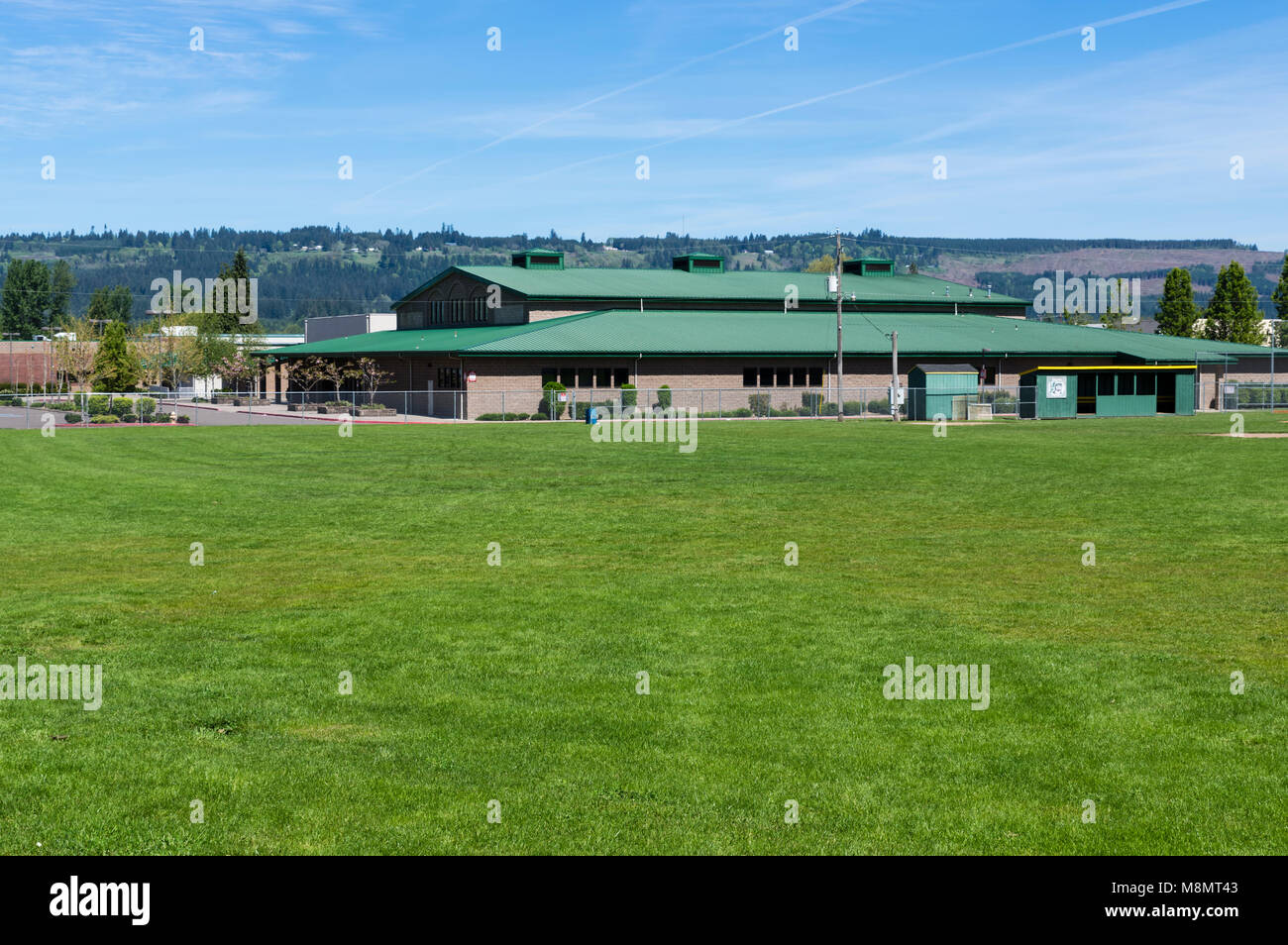 Sweet Home Highschool building in Sweet Home, Oregon Stock Photo