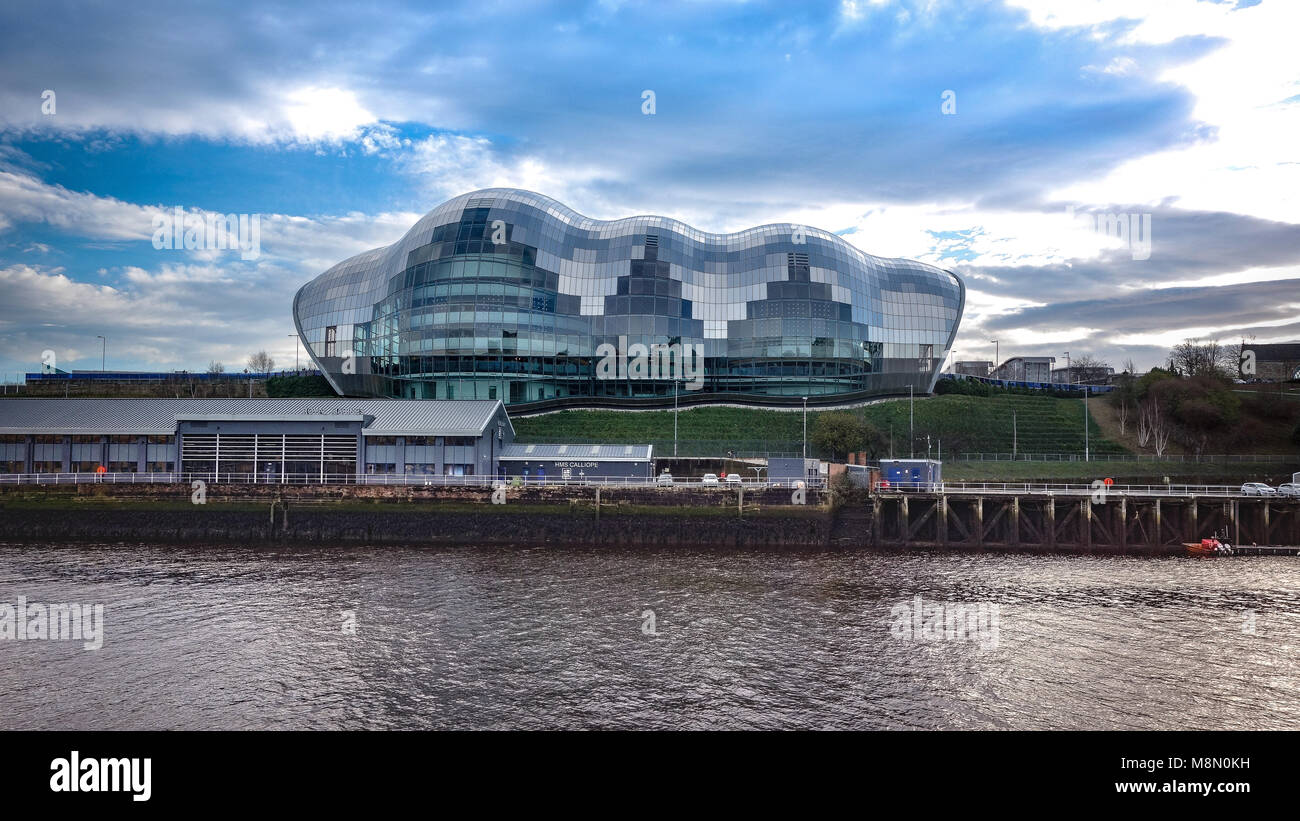 Dec 22, 2017 - The Sage Building on the River Tyne in Newcastle Stock Photo
