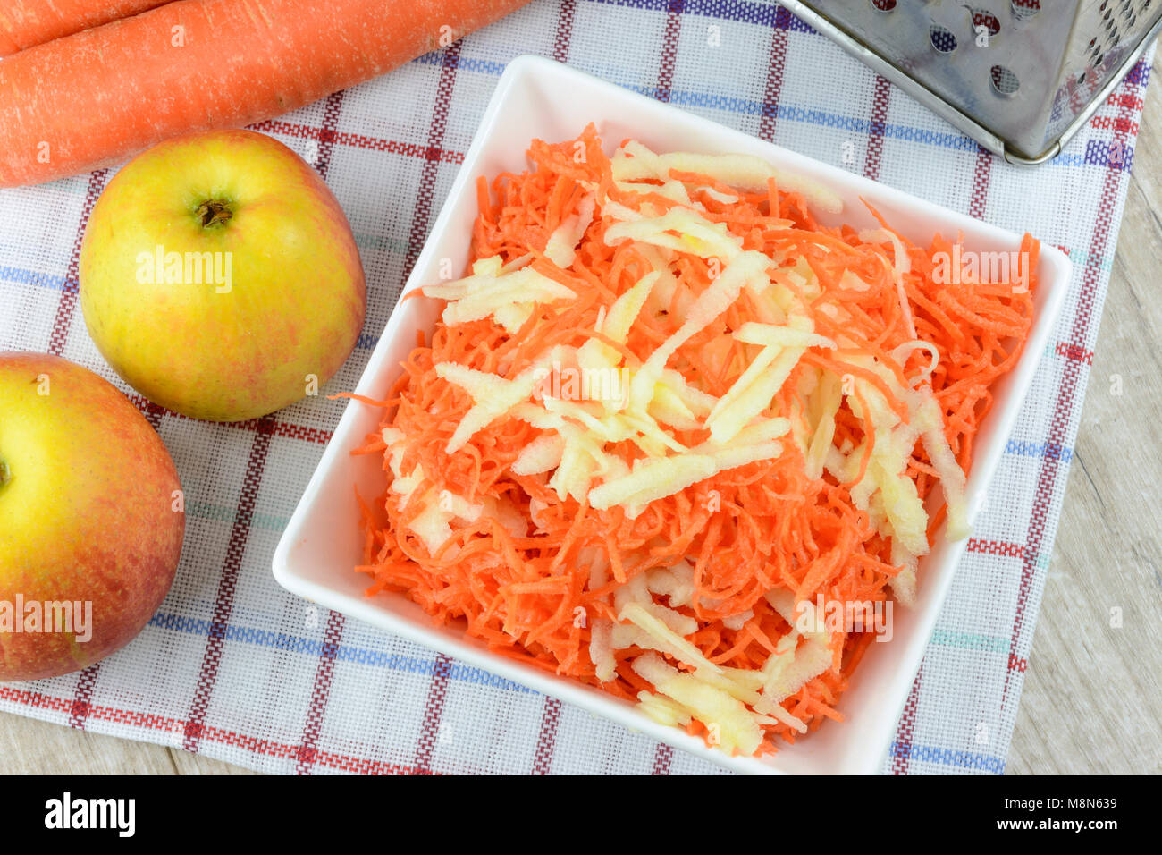 Apple grater hi-res stock photography and images - Alamy