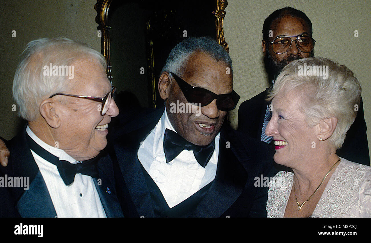 Washington, DC.,USA, December, 1989 Ray Charles backstage at the ...