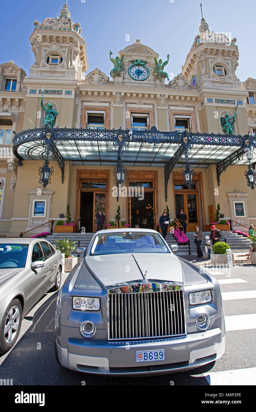 Rolls Royce at Casino Monte-Carlo, Place du Casino, Monte Carlo,  Principality of Monaco, Côte d'Azur, french riviera, Europe Stock Photo -  Alamy