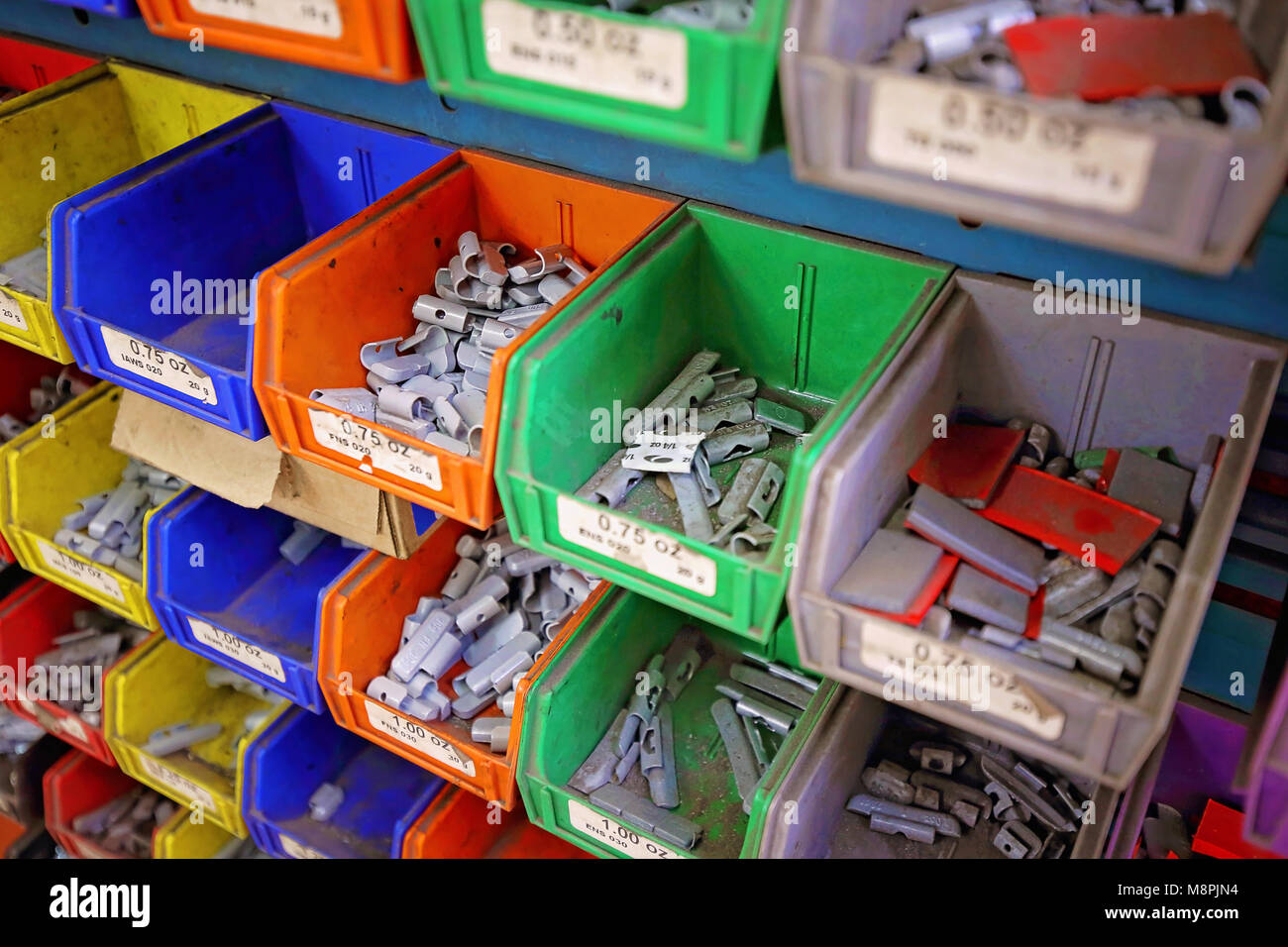 professional-car-repair-service-in-downtown-garage-stock-photo-alamy