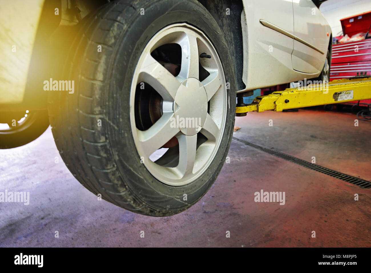 Professional car repair hi-res stock photography and images - Alamy
