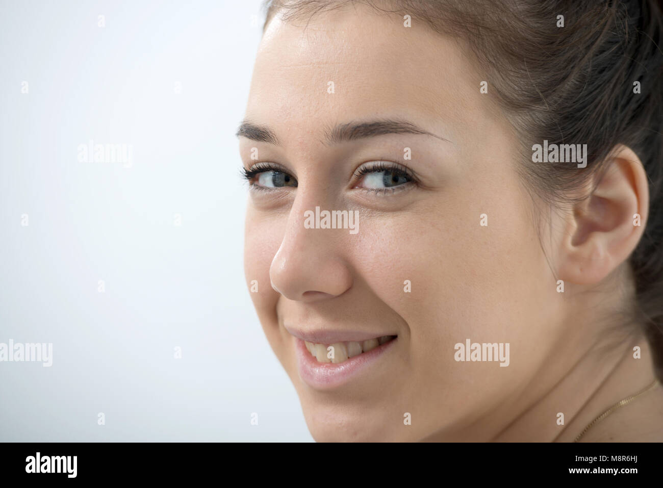 portrait of a beautiful and smiling young woman Stock Photo - Alamy