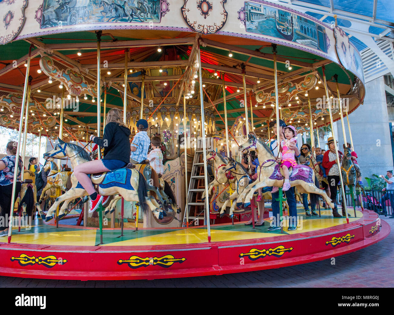 merry go round travel