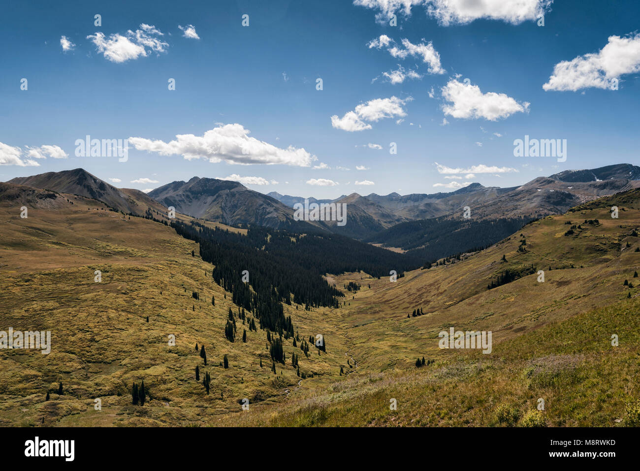 Aspen scenic mountains hi-res stock photography and images - Alamy