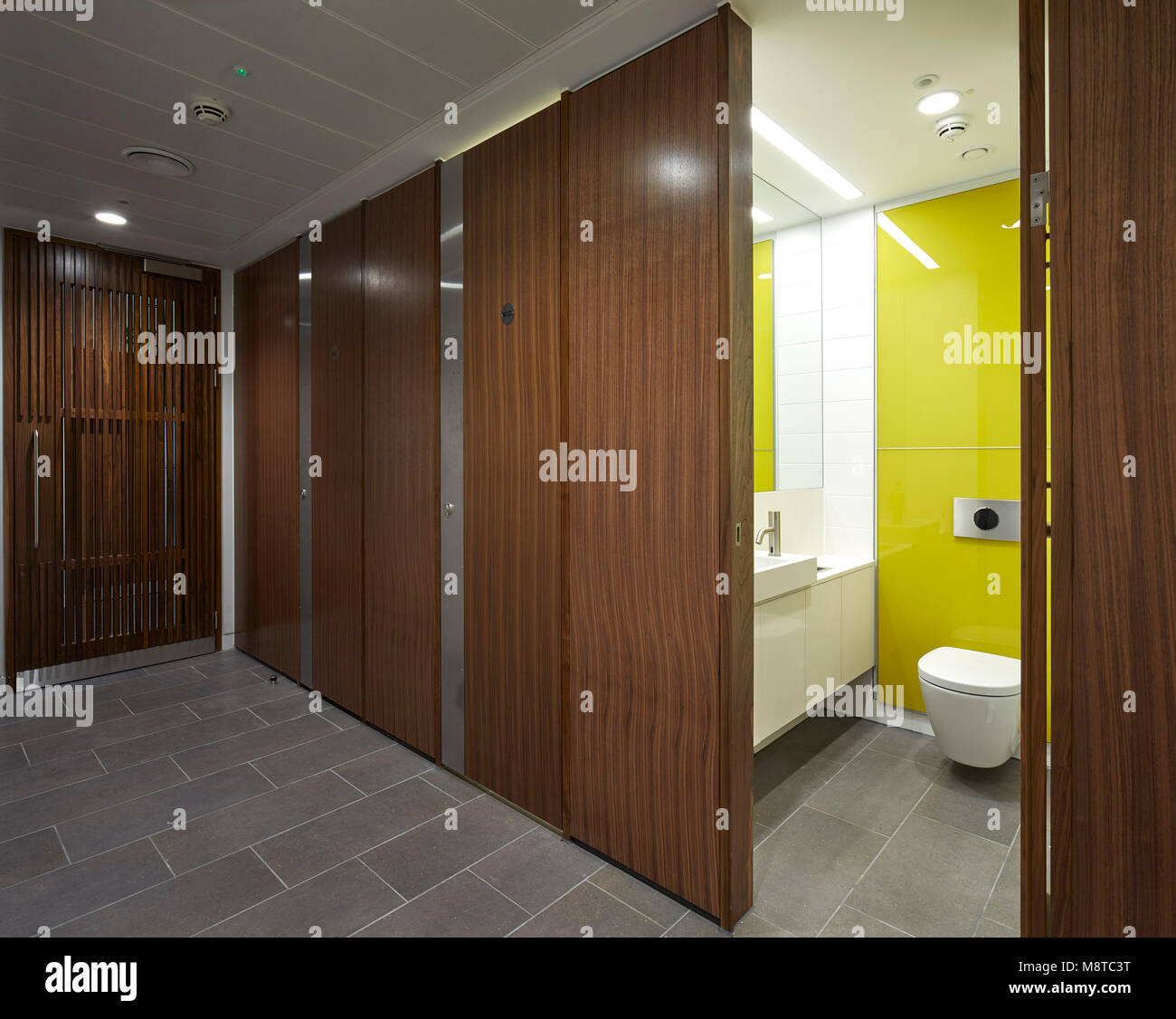 Unisex bathroom hi-res stock photography and images - Alamy