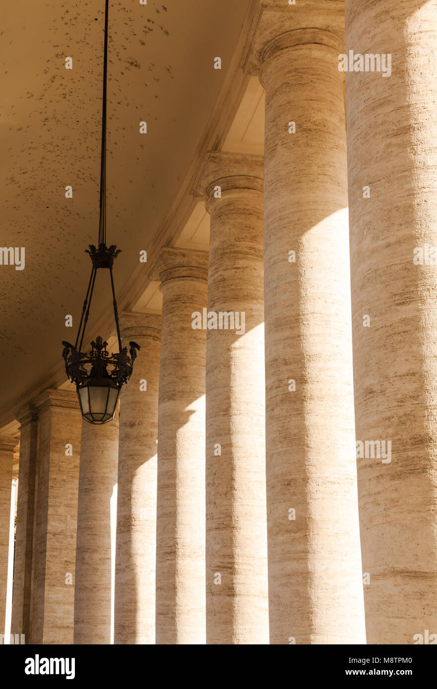 Details of the colonnade around Saint Peters Square Stock Photo - Alamy