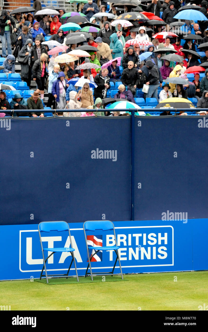 Aegon Tennis Championship, Queens Club, London, 2013. Break for bad weather Stock Photo