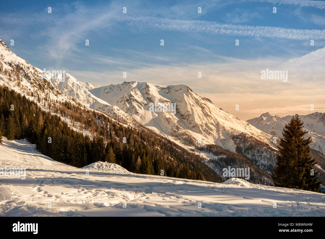 Alpin mountain landscape with snow Stock Photo - Alamy