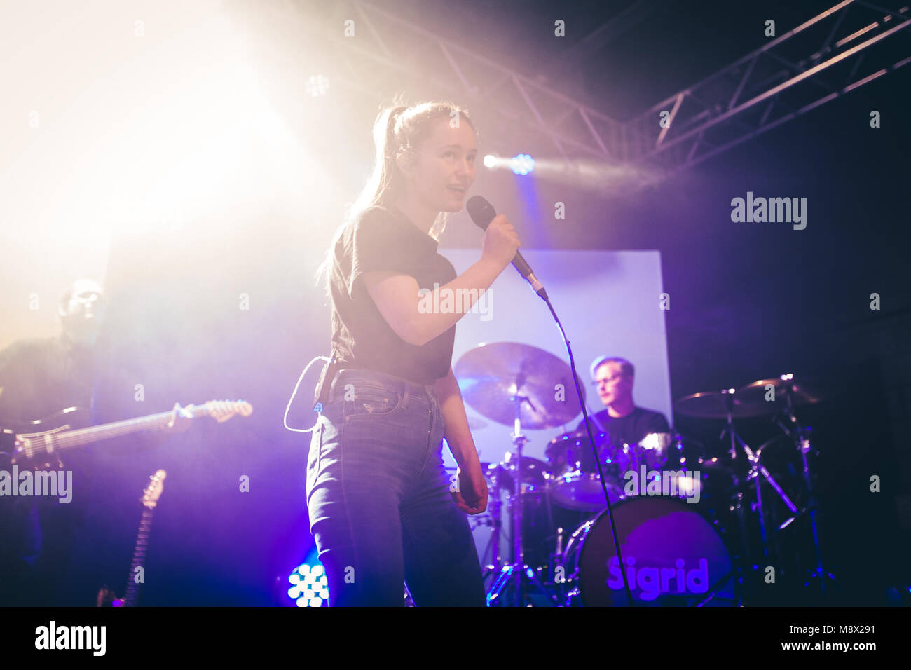 Leeds, Yorkshire, UK March 20, 2018 - Norwegian singer/songwriter, Sigrid Solbakk Raabe, better known by her stage name 'Sigrid', performs at the Leeds Stylus on her debut UK tour, 2018 Credit: Myles Wright/ZUMA Wire/Alamy Live News Stock Photo