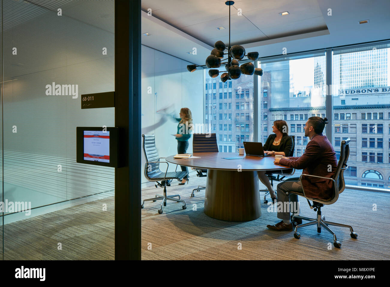 Office. Deloitte Toronto, Toronto, Canada. Architect Arney Fender