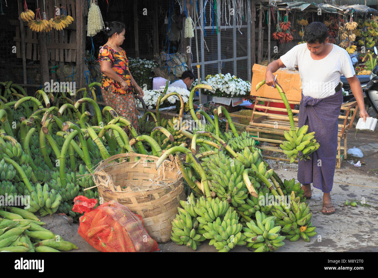 Myanmar Mon State Mawlamyine Market Food People Stock Photo Alamy Myanmar Mon State Mawlamyine Market Food People Stock Photo Alamy