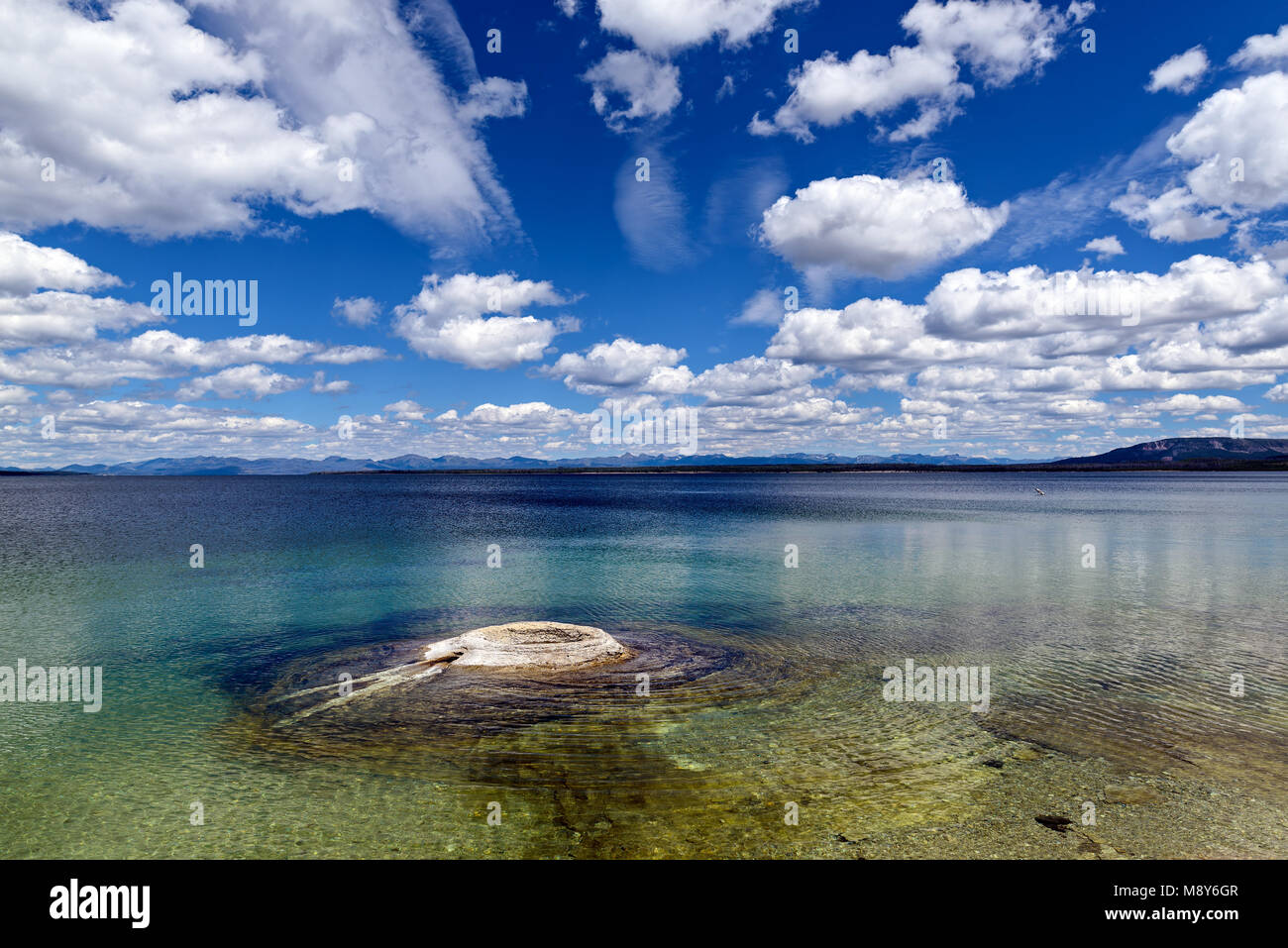 Fishing Cone geyser in the West Thumb Geyser Basin of Yellowstone ...