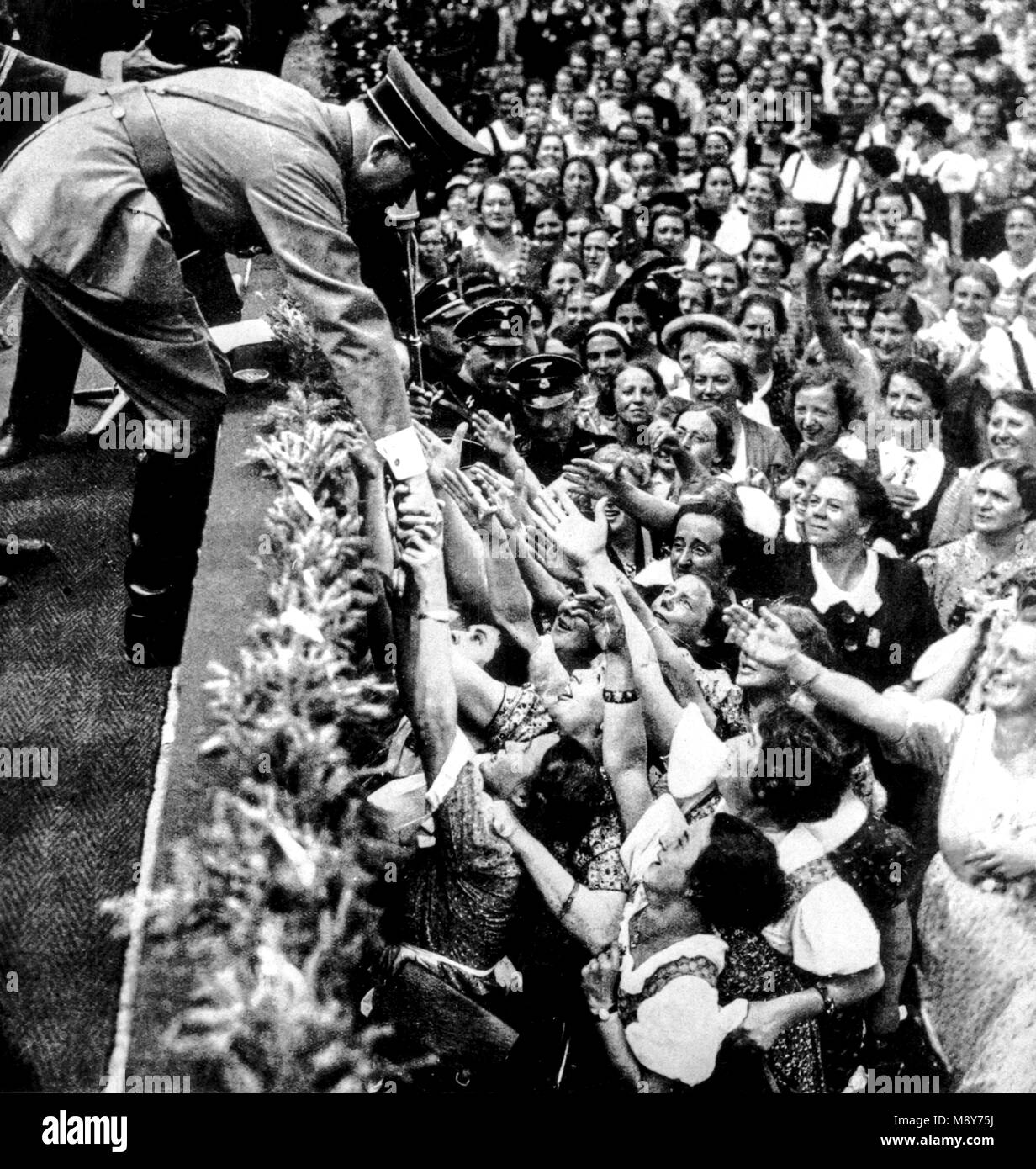 anschluss, the Viennese greet adolf hitler, 1938 Stock Photo