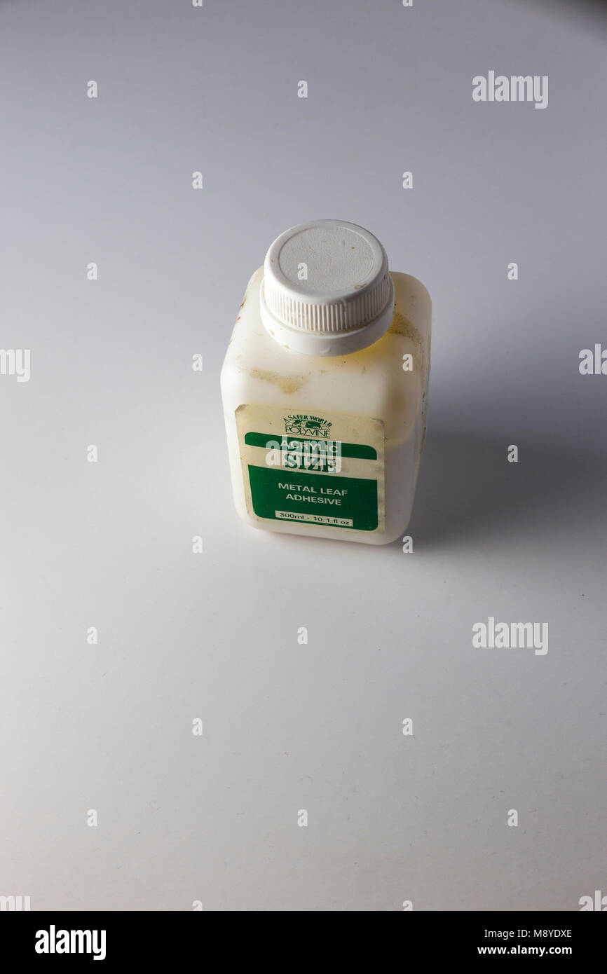 Metal Leaf Adhesive Size Stock Photo Alamy