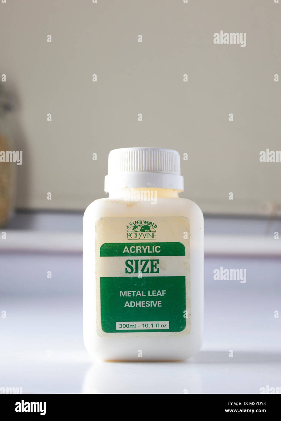 Metal leaf adhesive hires stock photography and images Alamy