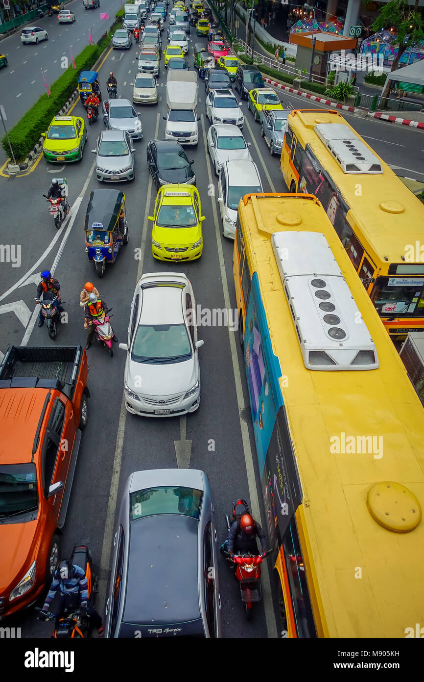 Bus in bangkok hi res stock photography and images Page 24 Alamy