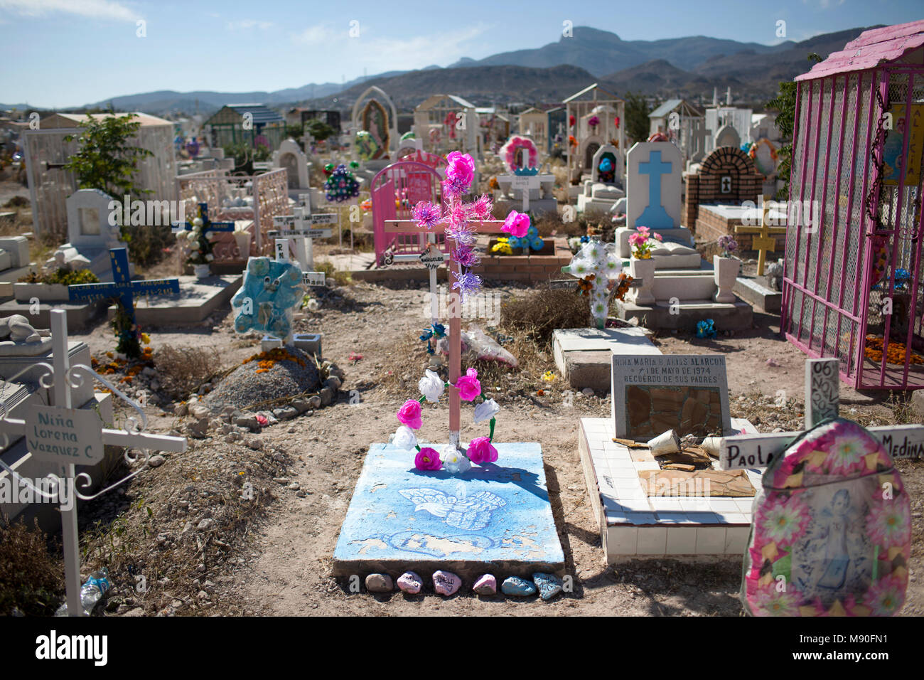 A view of the Tepeyac graveyard in Ciudad Ju‡rez, Mexico on Thursday, November 13, 2014. The Tepeyac graveyard is the biggest in Ju‡rez. Stock Photo