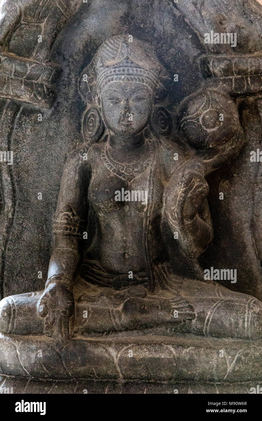 Delhi national museum. Gaja-Lakshmi (elephants showering water on goddess Lakshmi). Pala, 9th century A.D. Bihar. Stone. Detail. India. Stock Photo