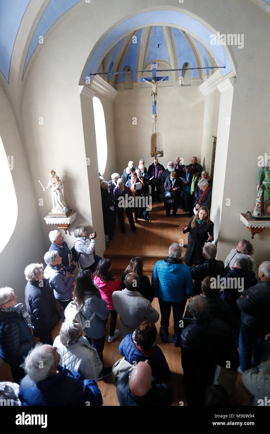 Cere Chapel.  Programme Itineras. Inauguration de la chapelle.  Valgrisenche. Italy. Stock Photo